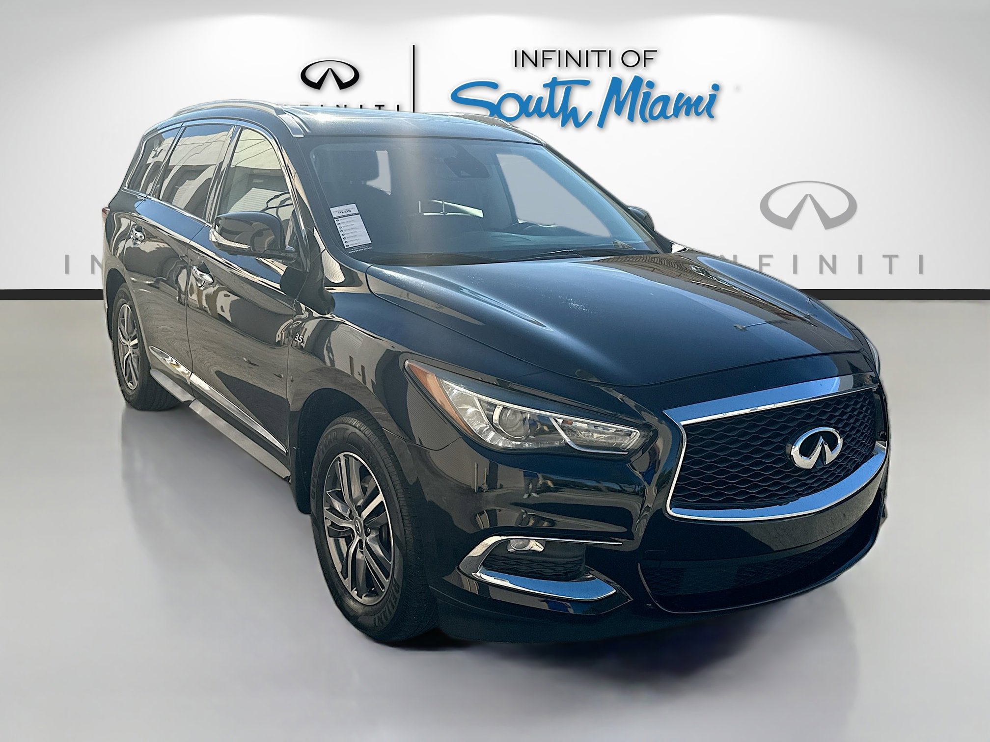 2019 INFINITI QX60 LUXE