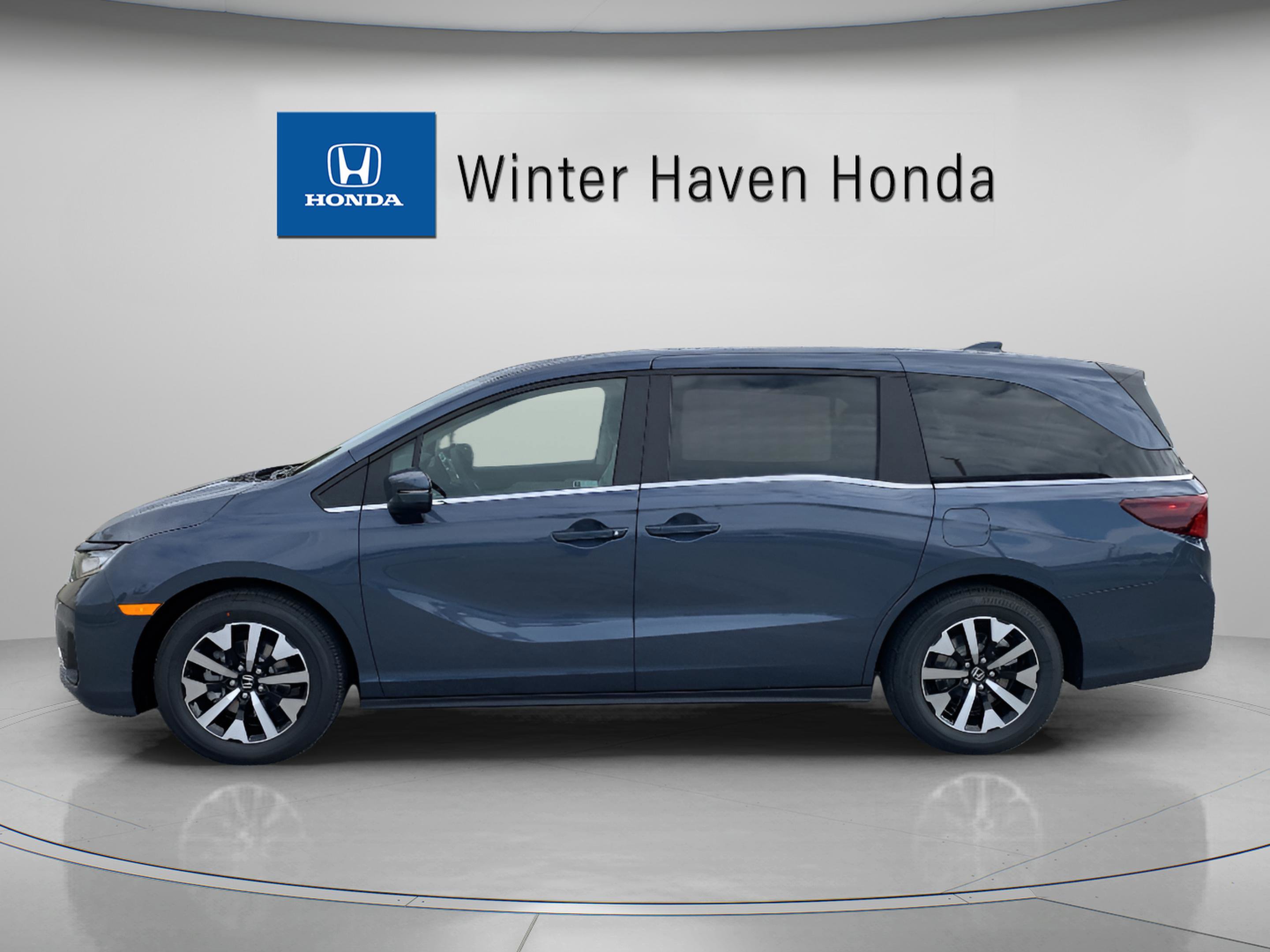 New 2026 Honda Odyssey EX-L Mini-van, Passenger in Winter Haven