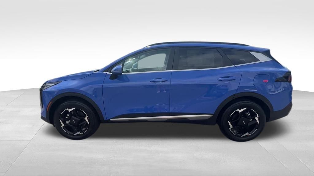 2026 Kia Sportage EX photo 2