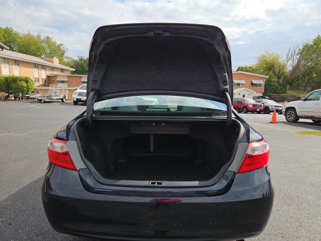 2017 Toyota Camry XLE XSE photo 4