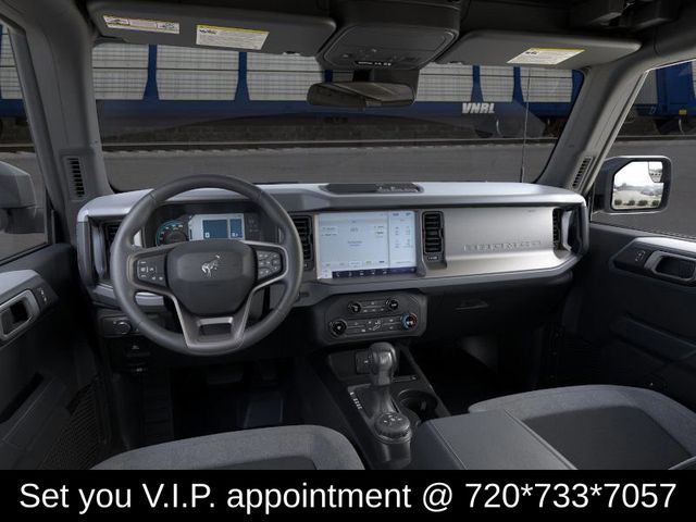 2025 Ford Bronco Base photo 9