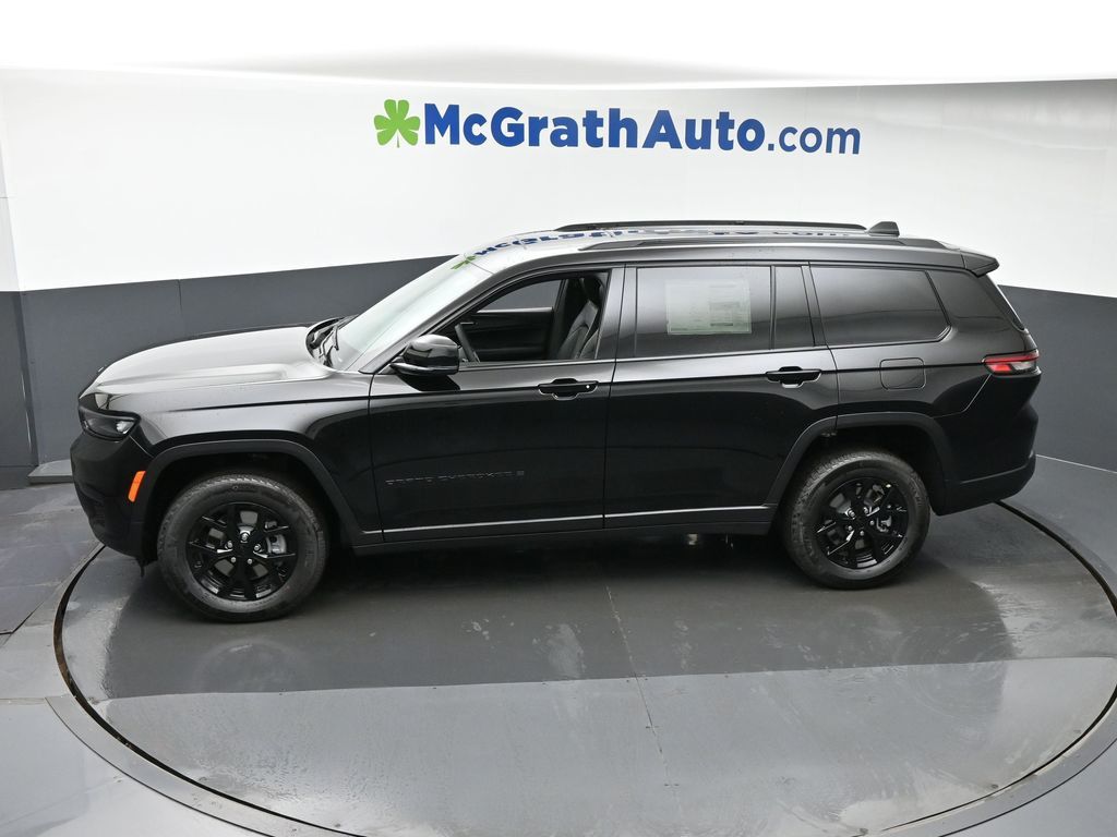 2025 Jeep Grand Cherokee Altitude X photo 18