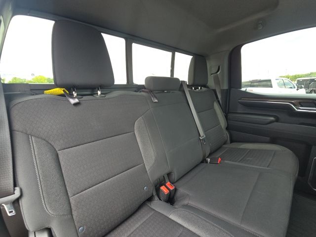2023 Chevrolet Silverado 1500 RST photo 13