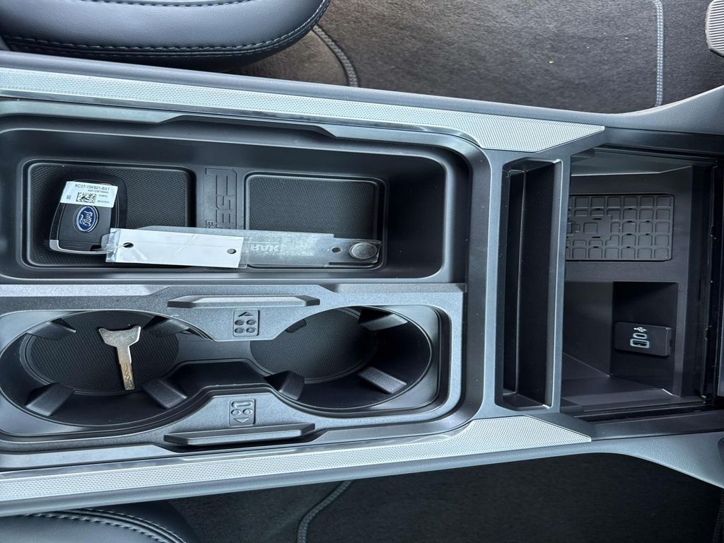 2026 Ford F-250 photo 24