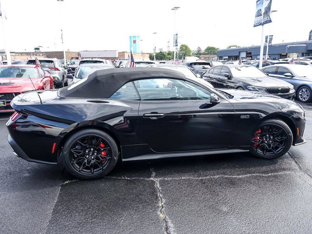 2025 FORD MUSTANG - Image 35