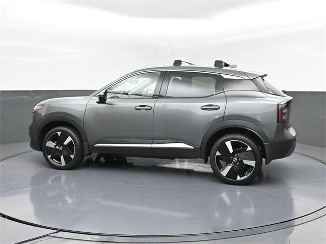 2025 Nissan Kicks SR photo 4