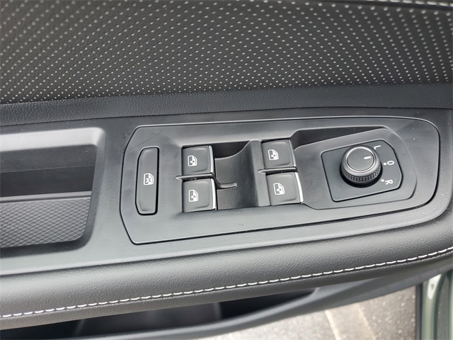 2026 Volkswagen Atlas SE Technology photo 22