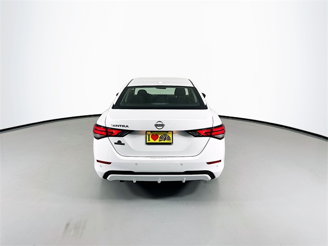2025 Nissan Sentra SV photo 6