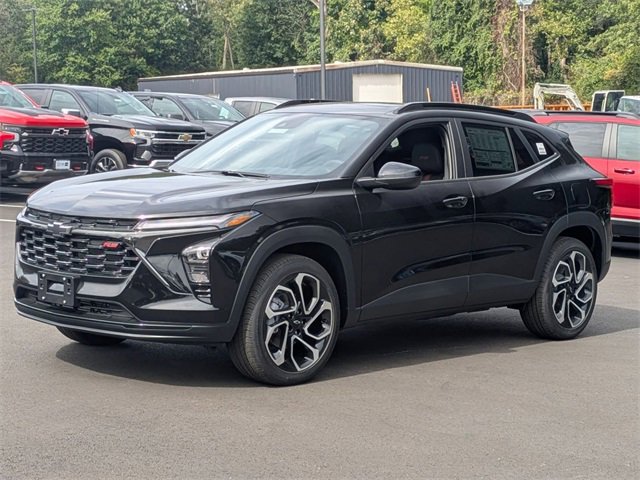 2025 Chevrolet Trax photo 5