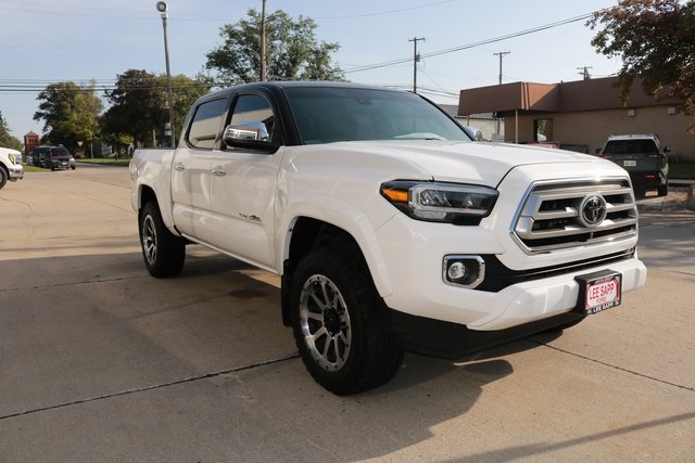 2020 Toyota Tacoma Limited photo 3