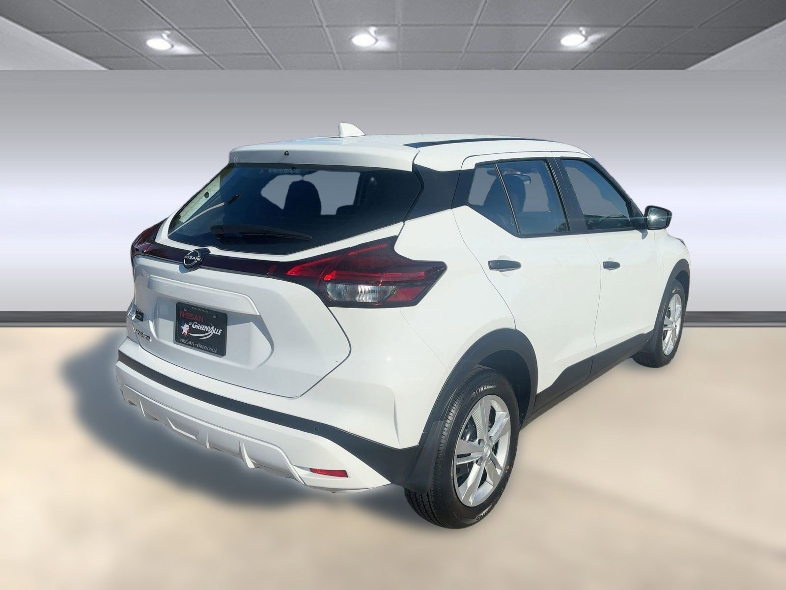2025 Nissan Kicks Play S photo 9