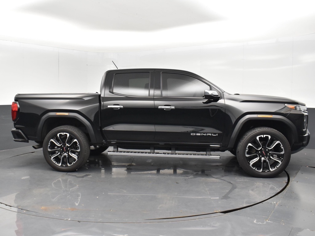 2024 Gmc Canyon Denali photo 3