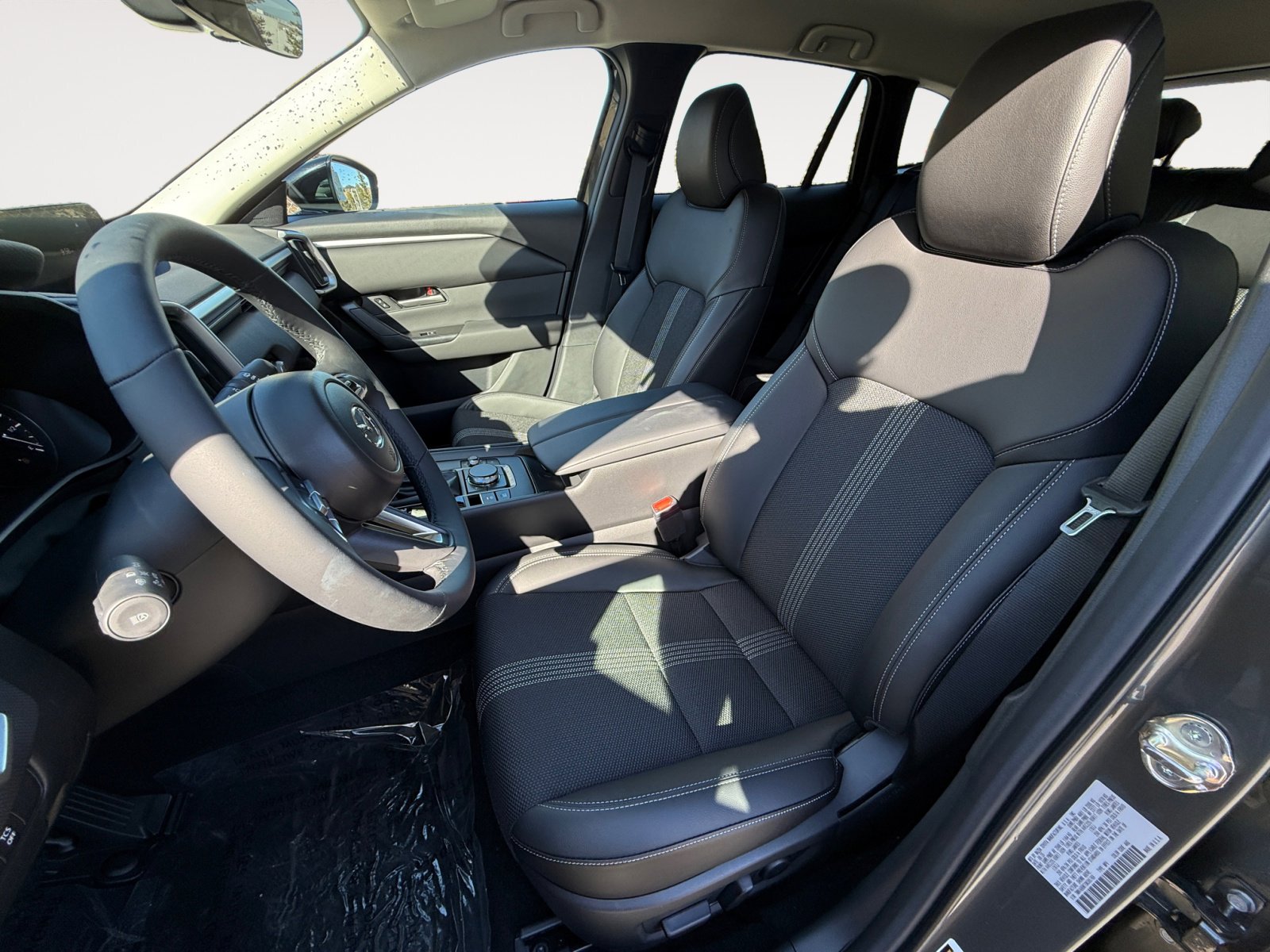 2025 Mazda CX-50 2.5 S Preferred photo 4