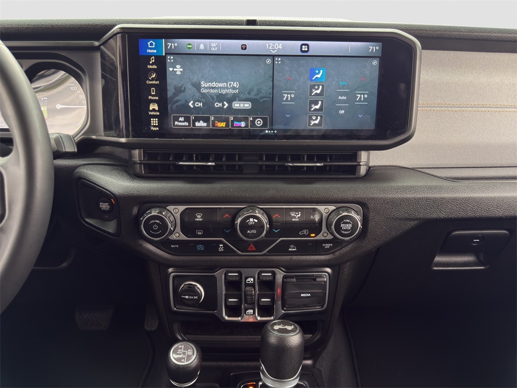 2024 Jeep Wrangler Sport S 4xe photo 16
