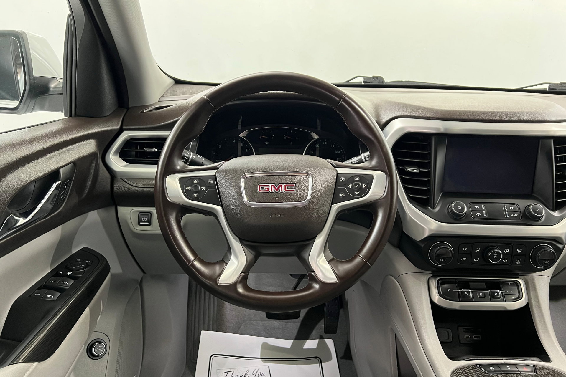2023 Gmc Acadia SLT photo 4
