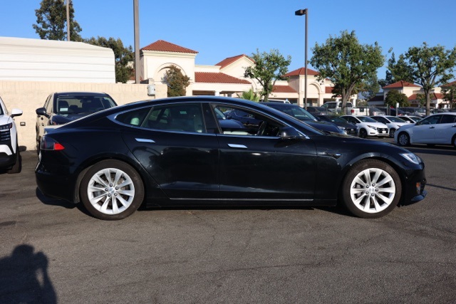 2017 Tesla Model S 75D photo 2
