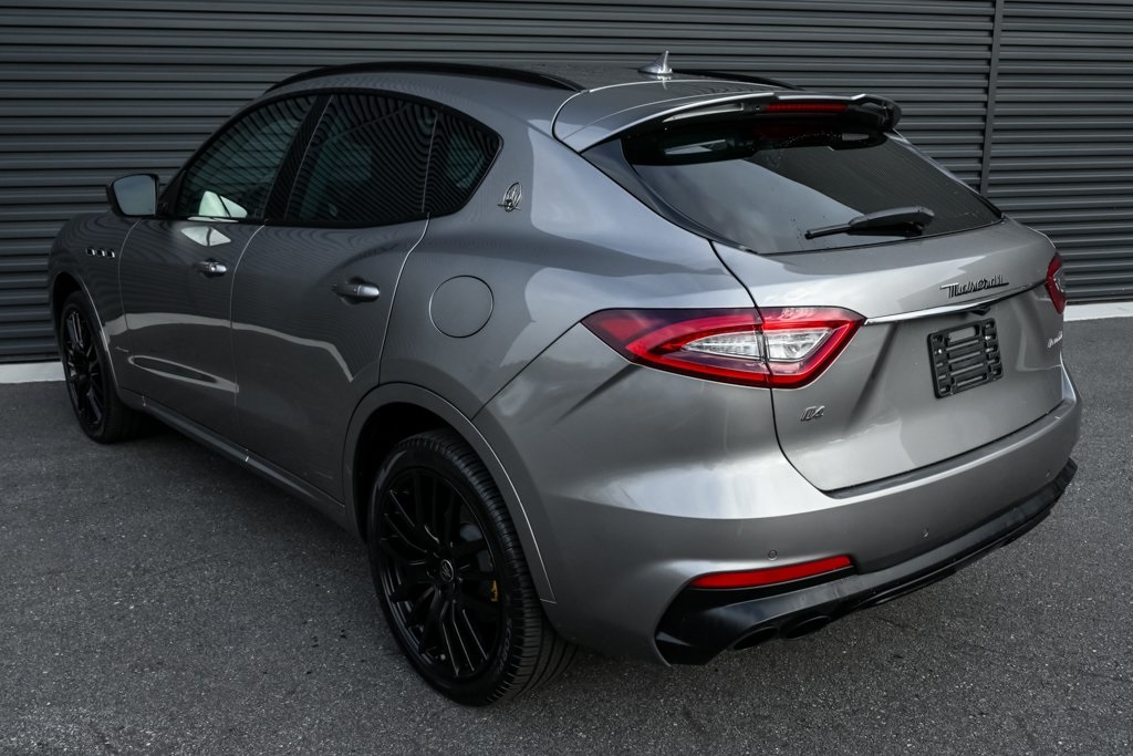 2020 Maserati Levante GranSport photo 3