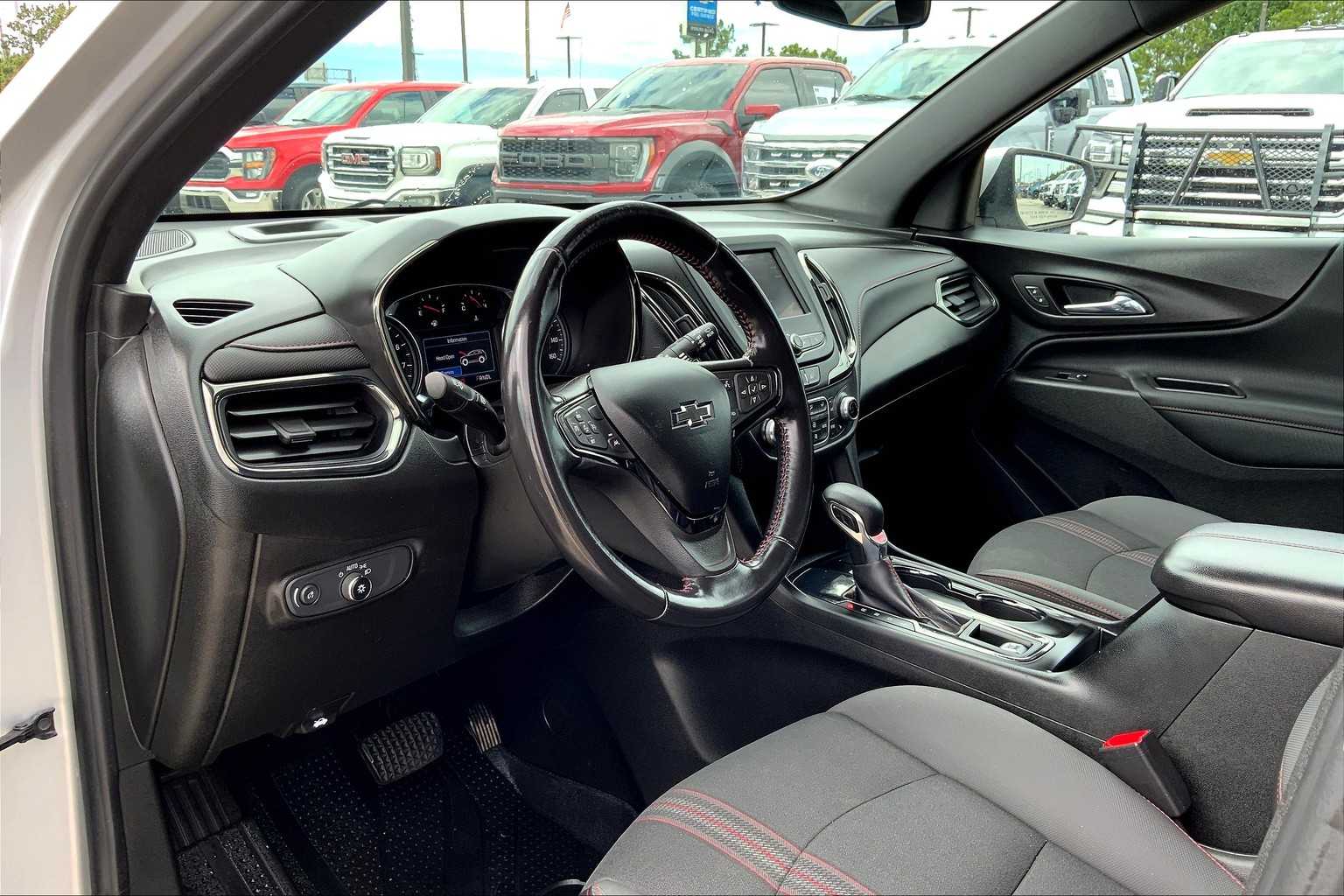 2022 Chevrolet Equinox RS photo 16