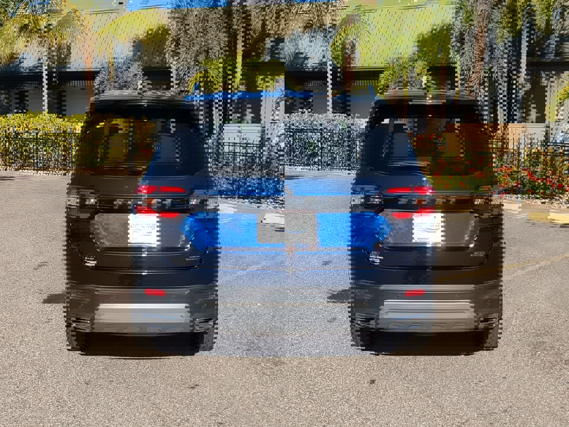 2023 Honda Pilot Touring photo 4