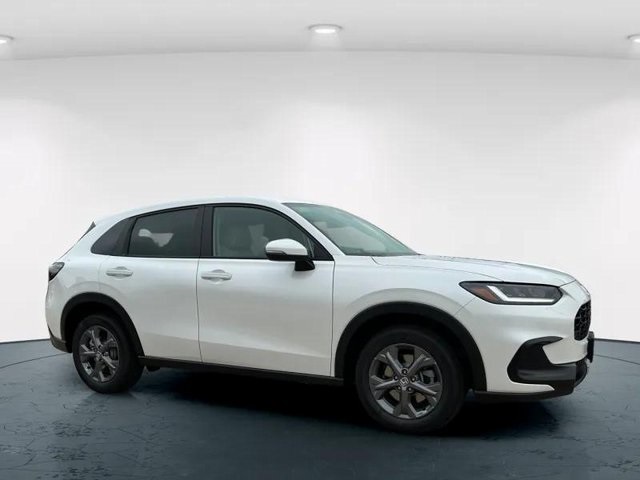2026 Honda HR-V LX photo 3
