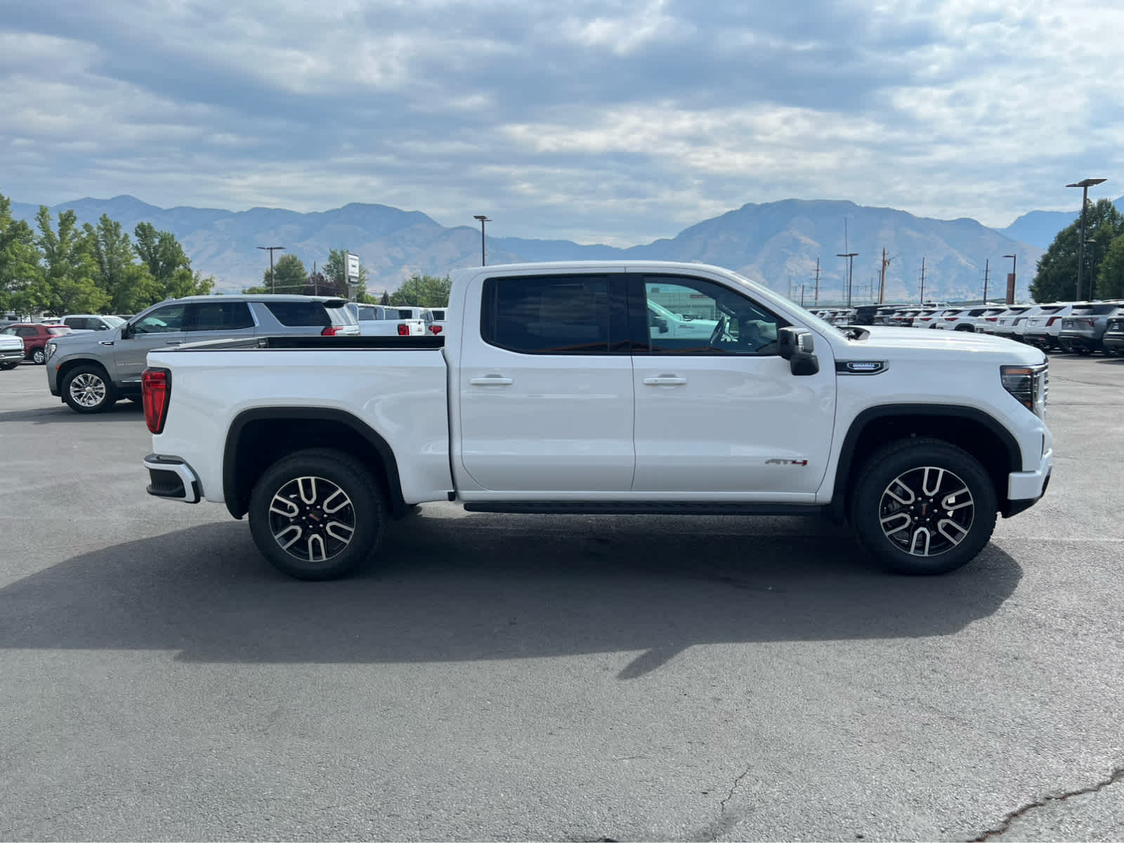 2026 Gmc Sierra 1500 AT4 photo 4