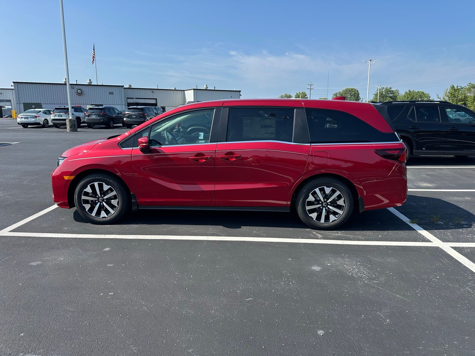 2026 Honda Odyssey EX-L photo 2