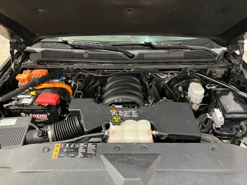 2017 Chevrolet Silverado 1500 LT photo 4