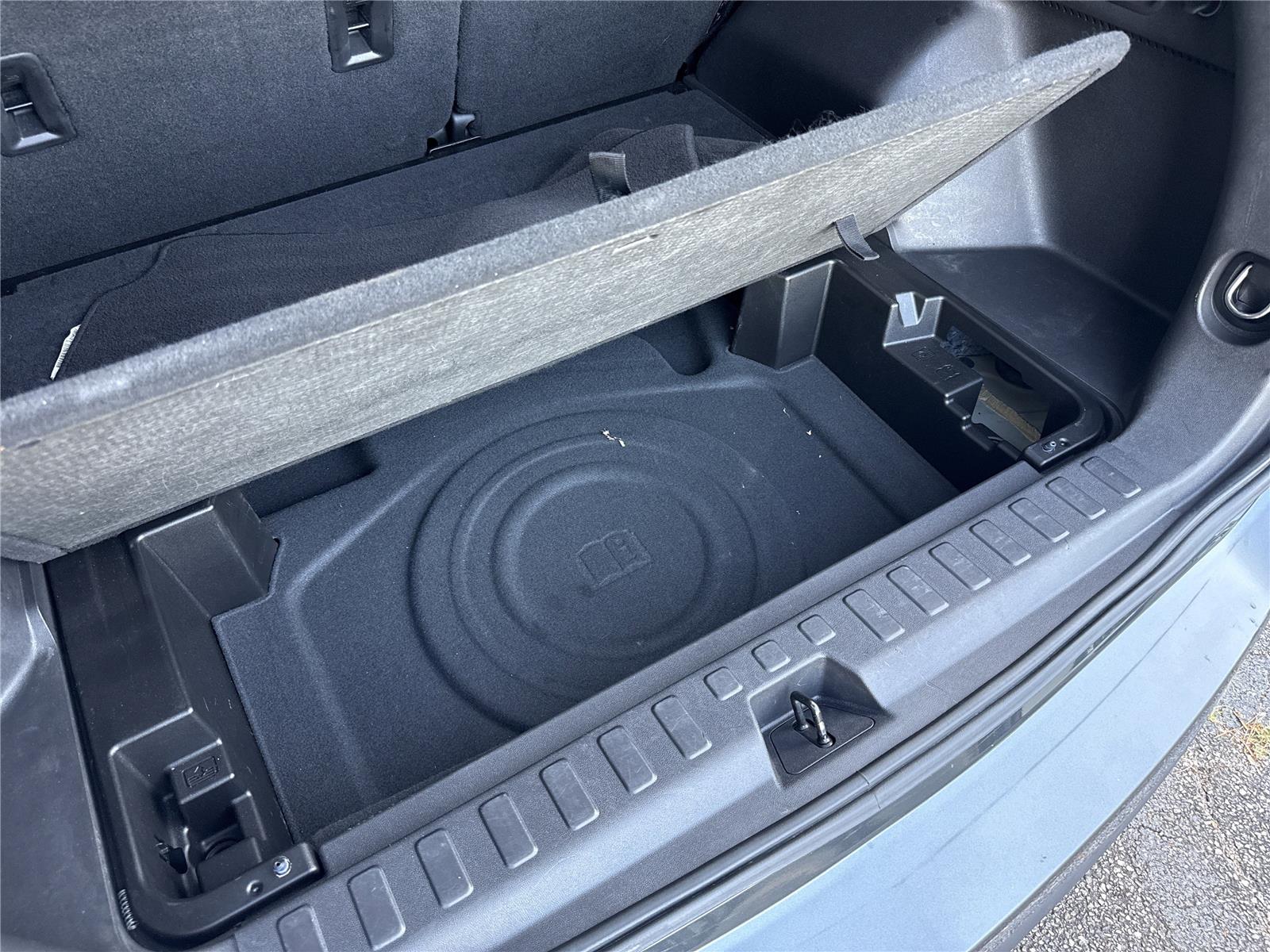 2020 Chevrolet Equinox LT photo 25