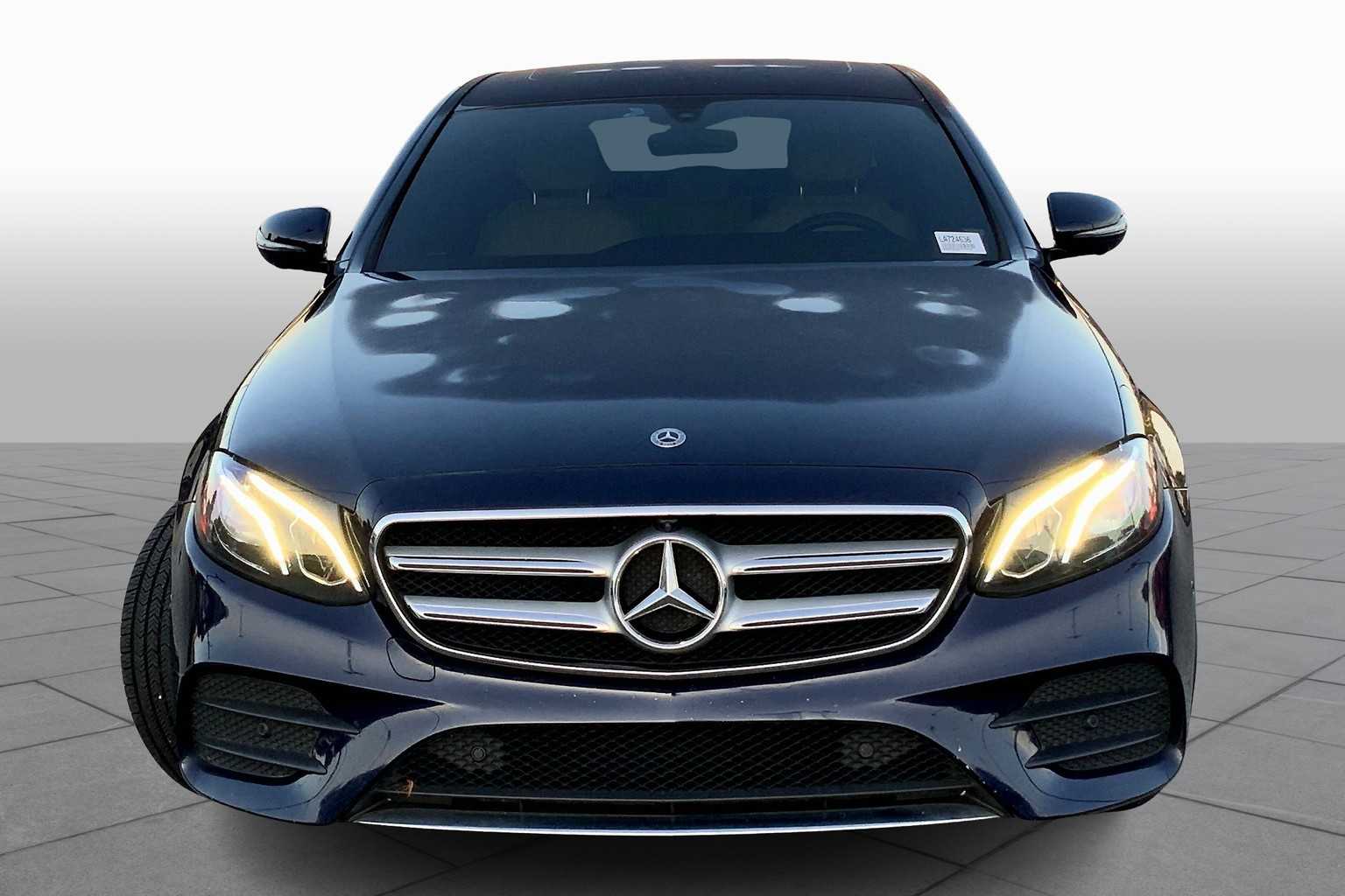 2020 Mercedes Benz E 350 photo 3