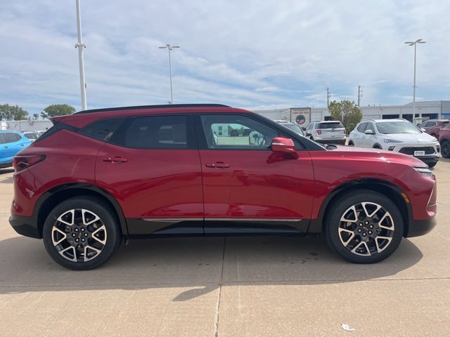 2024 Chevrolet Blazer RS photo 3