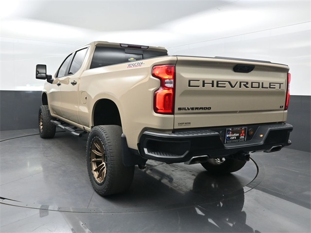 2022 Chevrolet Silverado 1500 LT Trail Boss photo 2