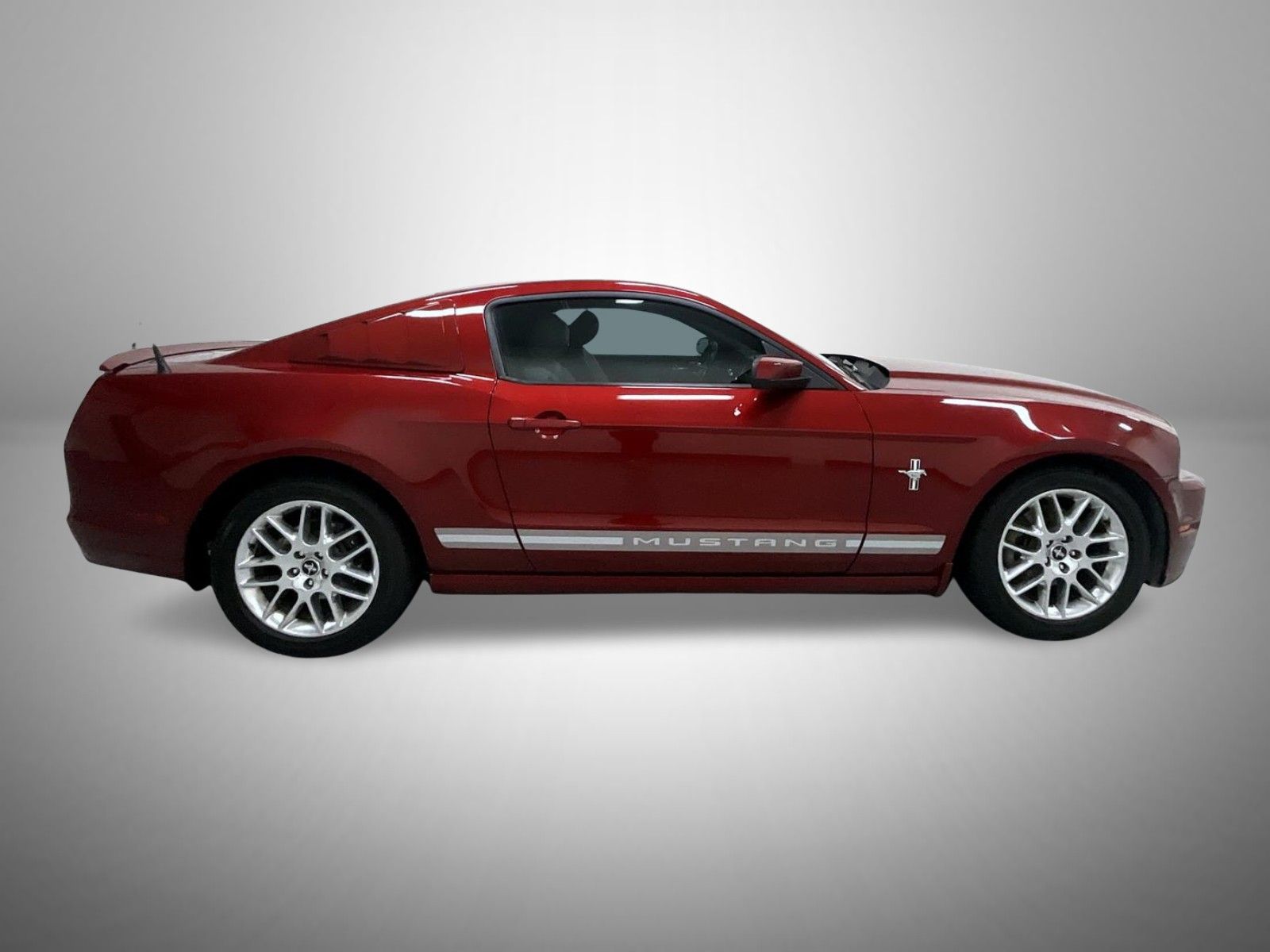 2014 Ford Mustang V6 Premium photo 4