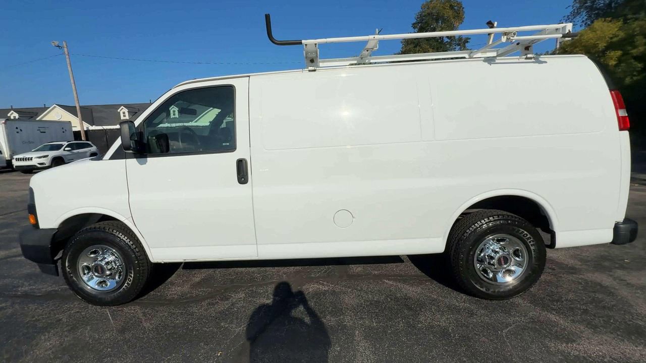 2020 Gmc Savana 2500 Cargo photo 4