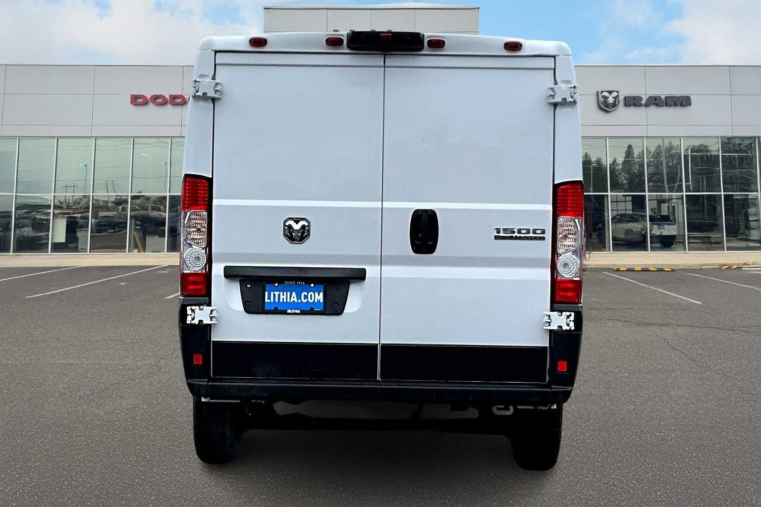 2023 Ram ProMaster 1500 High Roof photo 4