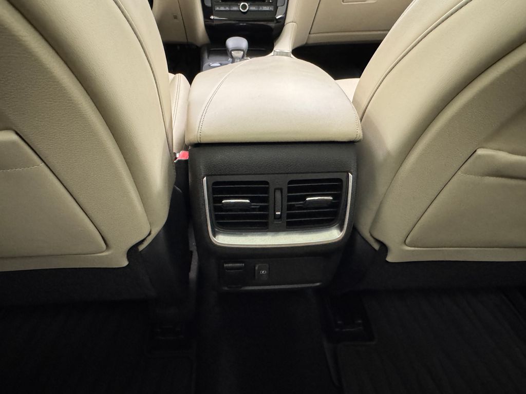 2020 Infiniti QX50 Luxe AWD photo 28