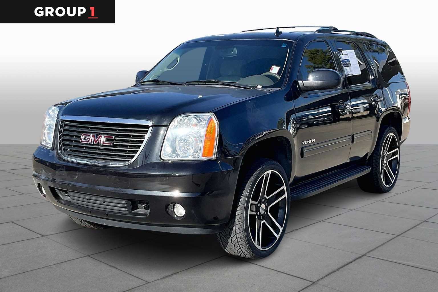 2012 GMC Yukon SLE's photo