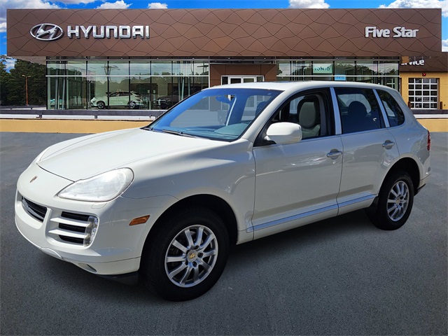 2010 Porsche Cayenne Base photo 3
