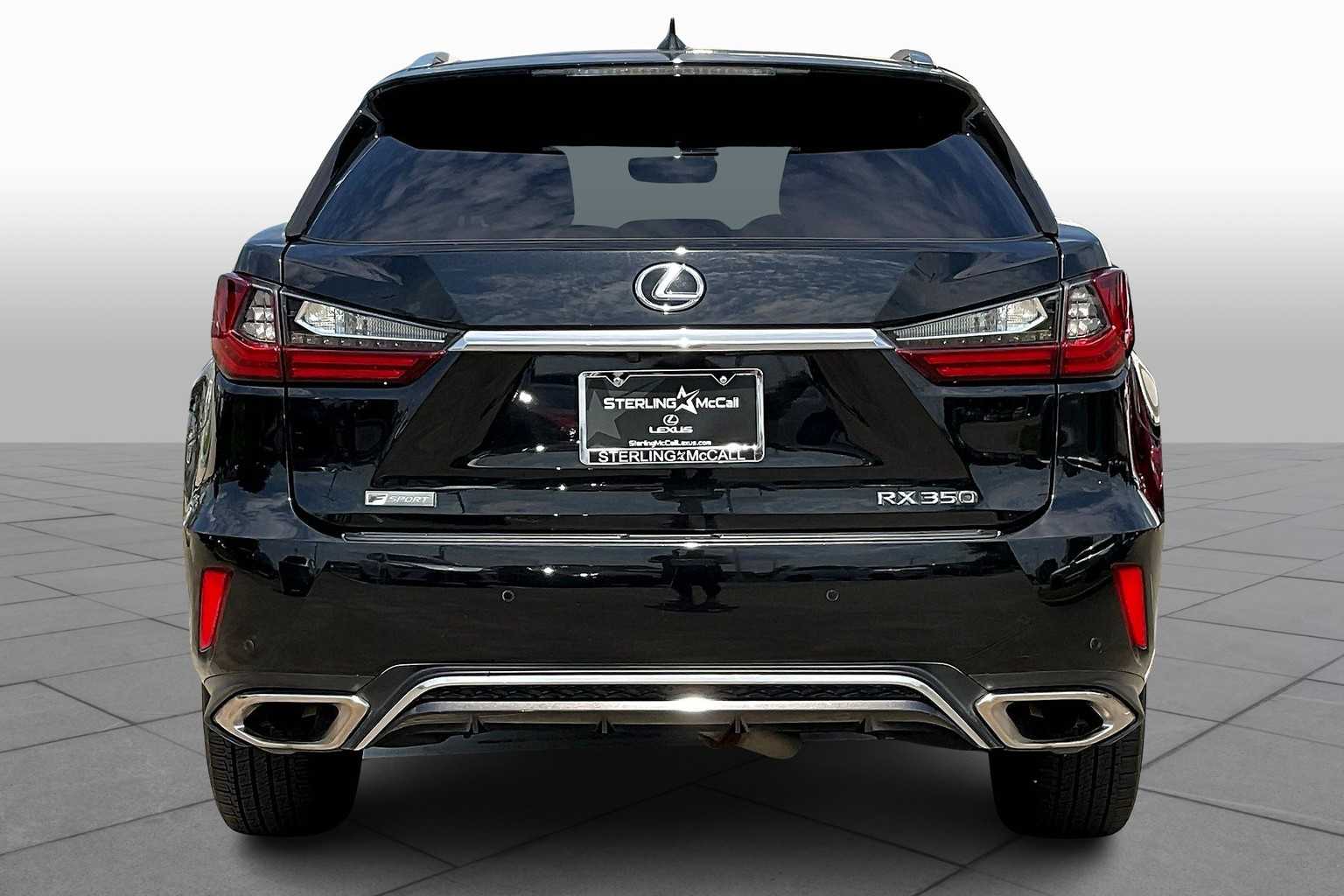 2017 Lexus RX photo 4