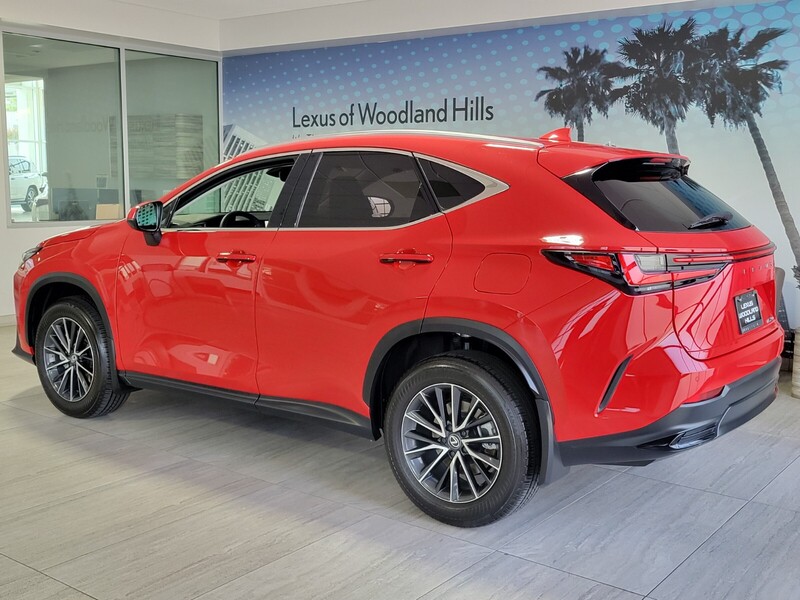 2024 Lexus NX 350 Premium photo 3