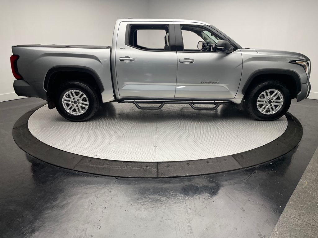 2023 Toyota Tundra SR5 photo 4