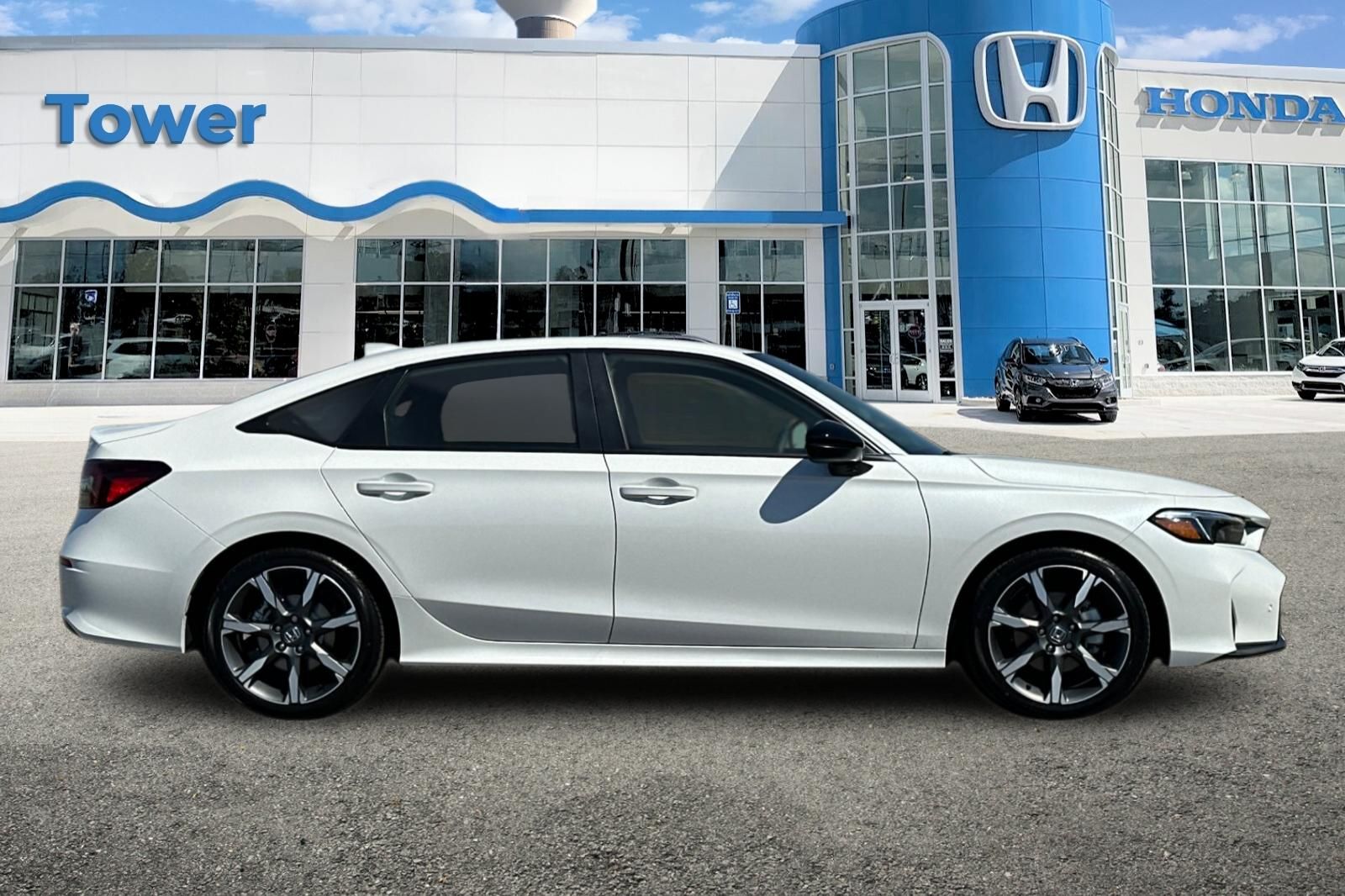2025 Honda Civic Hybrid Sport Touring photo 2