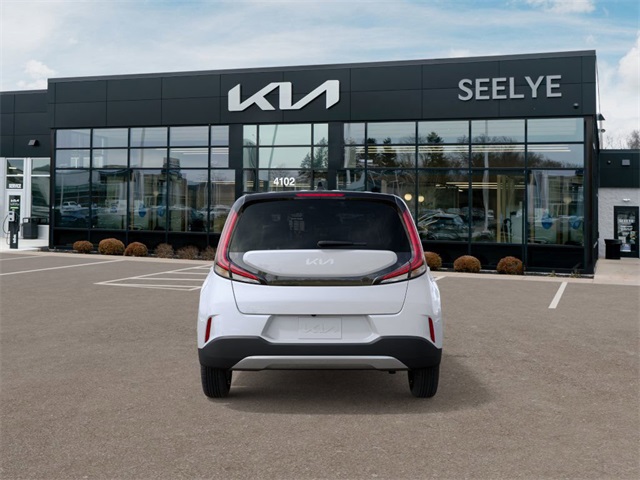 2025 Kia Soul LX photo 3
