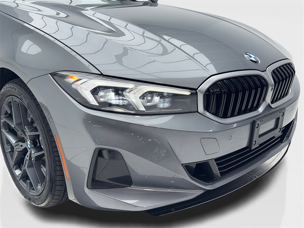 2025 Bmw 330i photo 3