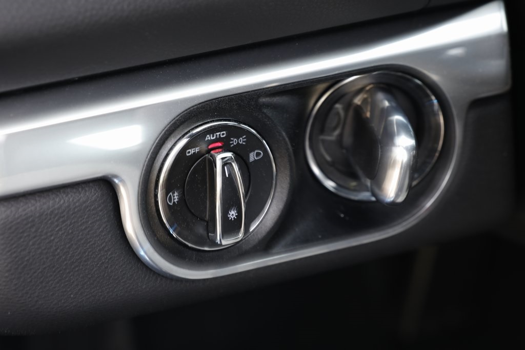 2025 Porsche Cayman Base photo 22