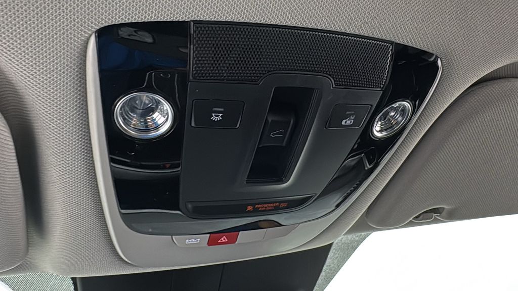 2026 Kia Sorento S photo 26