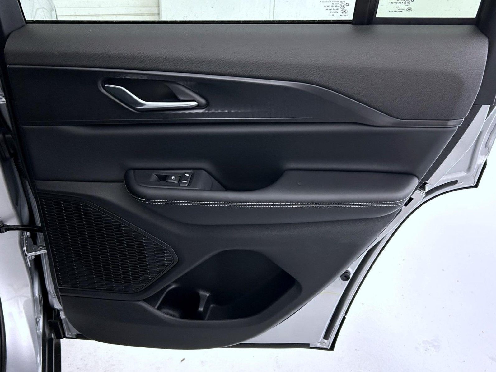 2025 Jeep Grand Cherokee Laredo photo 16