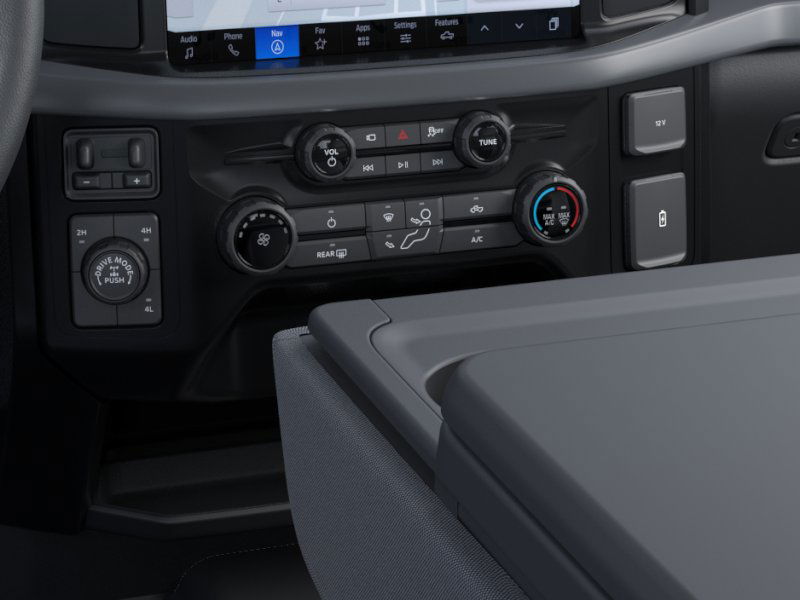 2025 Ford F-150 XL photo 8