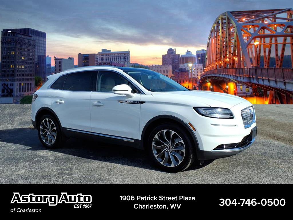 2021 Lincoln Nautilus Reserve's photo