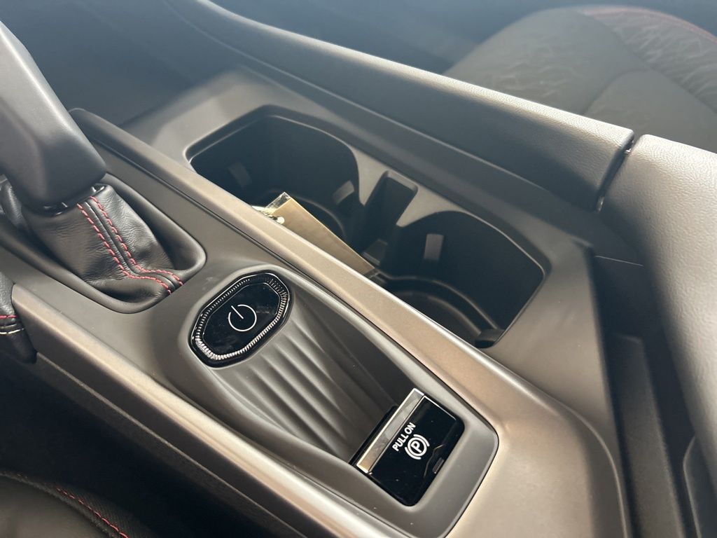 2025 Dodge Charger R/T photo 9