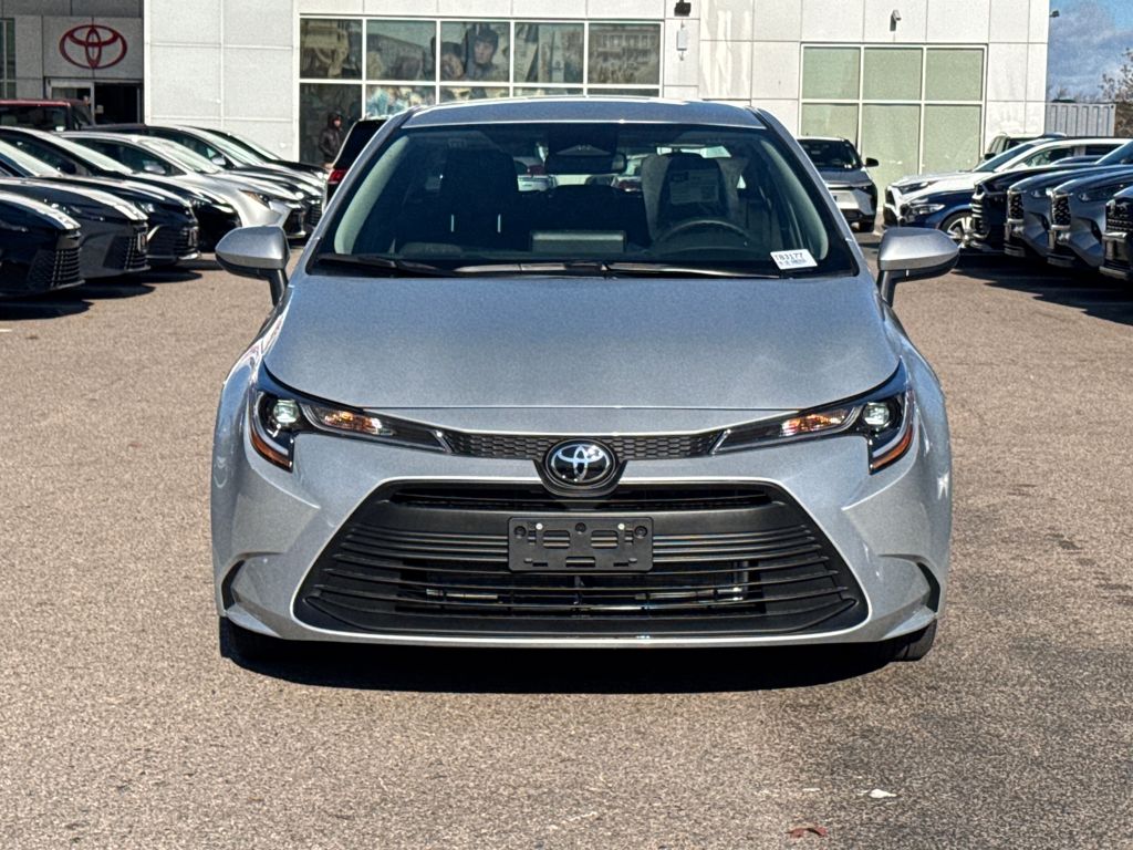 2026 Toyota Corolla LE photo 2